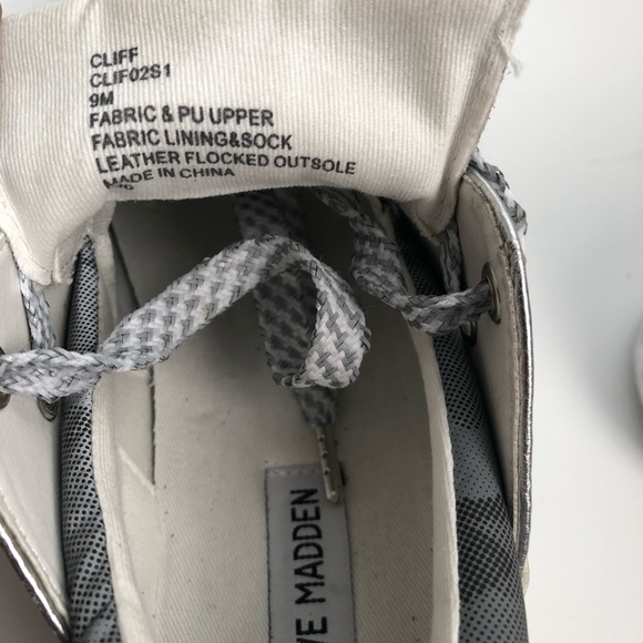 Cute white wedge tennis shoes! - Picture 6 of 8